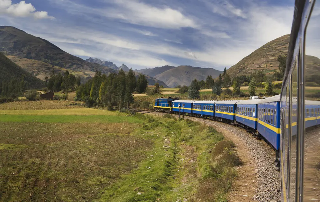 train to machu picchu