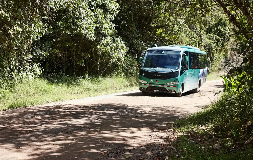 bus to machu picchu