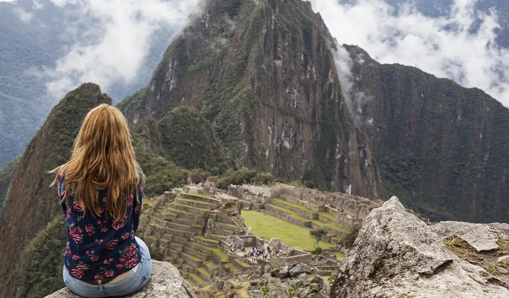 Tourist Machu Picchu